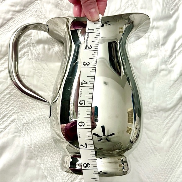 Silver Metal Water Pitcher – 8.5” Classic Serving Decor - Picture 5 of 5